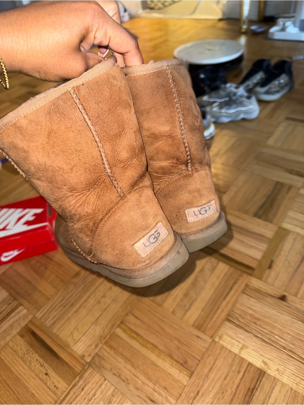 UGG Kids Short Suede Boot in Chestnut Brown